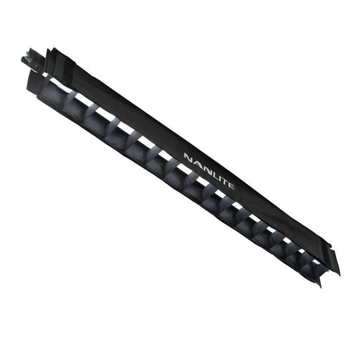 Barndoor with Eggcrate for Pavotube II 30C